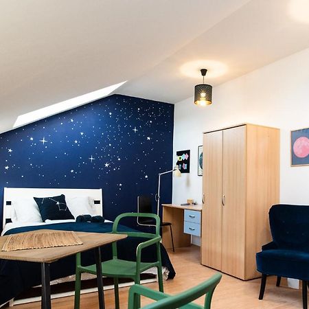 Night Sky Studio - Brünn Exterior foto
